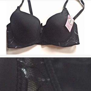 New black bra with silver accents 34C
